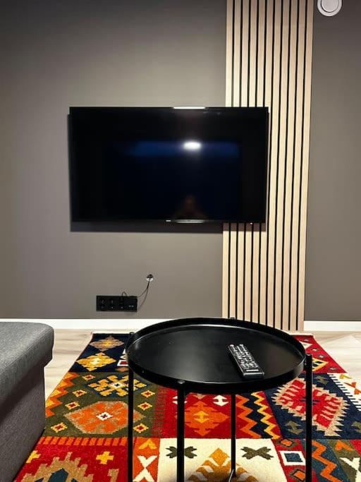 Familievennlig Apartment Тведестранн Экстерьер фото